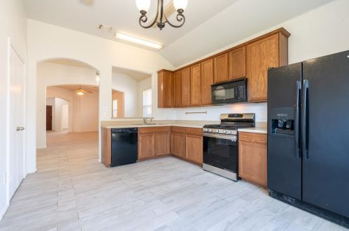 12016 Crownstone Ln, Webberville TX  78653-3980 exterior