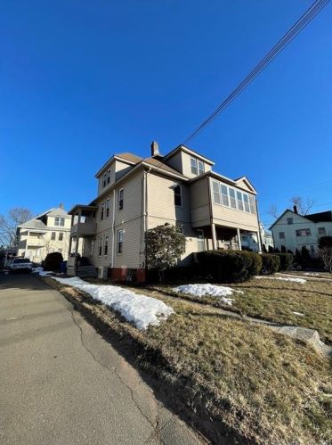 110 Burritt St, New Britain, CT 06052-1208