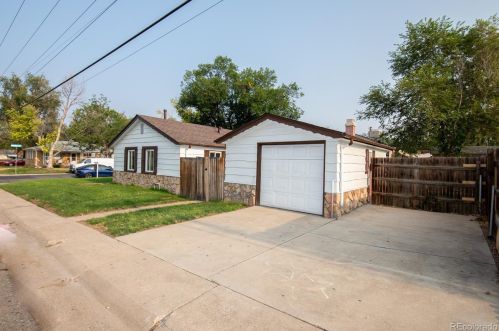 1108 Jamaica St, Denver, CO 80010-3421