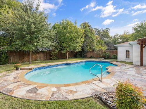 4344 Selkirk Dr, Fort Worth TX  76109-5043 exterior