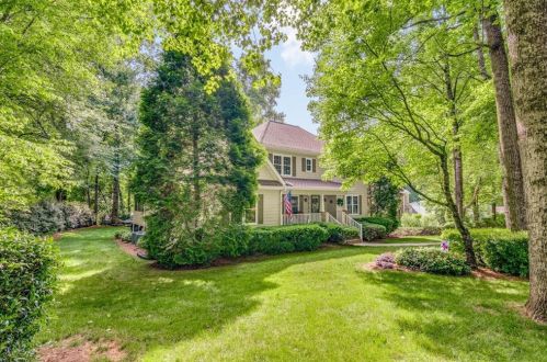 4950 Puritan Dr, Buford, GA 30518-5906