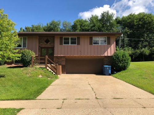 1216 Beech Dr, Nelson, IL 61021-3934