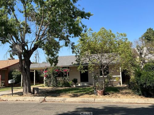 924 Dellavalle Ave, Madera, CA 93638-2424