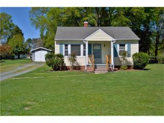 2915 Bellaire Cir, Walkertown, NC 27051-9605