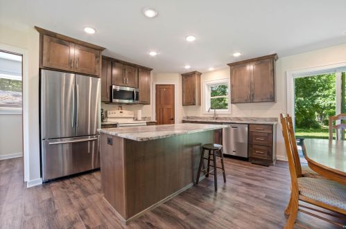 1361 Lawrence Rd, Scanlon, MN 55720-2938