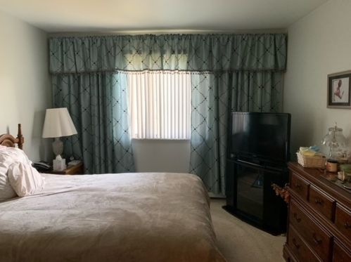 17975 Amherst Ct, Country Club Hills, IL 60478-7006
