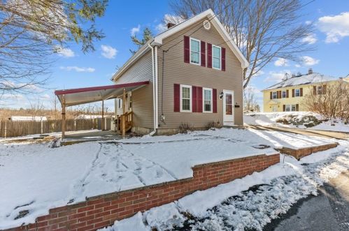 36 Adelaide Ave, Warwick, RI 02886-0702