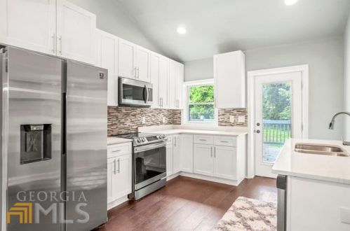 2316 Herring Rd, Atlanta GA  30311-2808 exterior