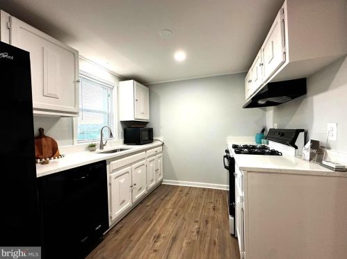 14608 Eastman St, Woodbridge VA  22193-2610 exterior