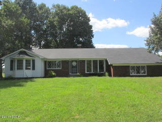 301 Saint Marys Dr, Harrisburg, IL 62946-3497