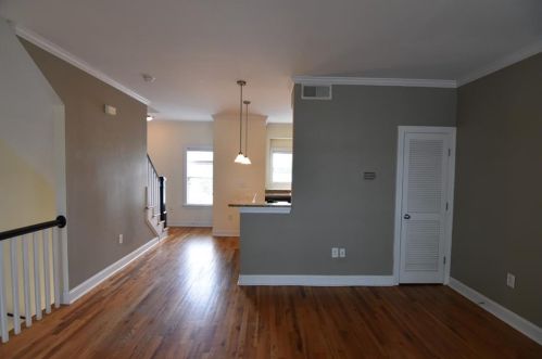 308 Carlyle Park Dr, Atlanta GA  30307-2886 exterior