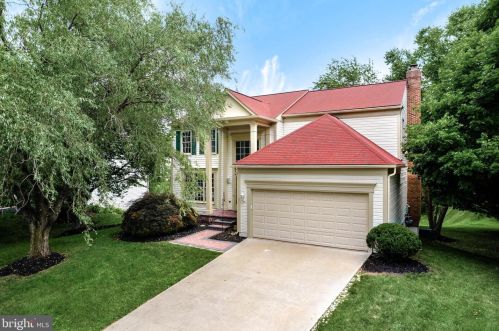 132 Stoneledge Pl, Leesburg, VA 20176-4955
