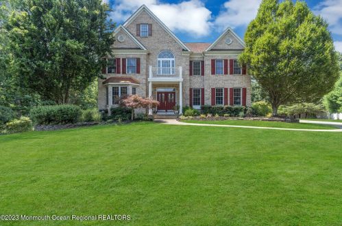 160 Butterfly Rd, Jackson Twp, NJ 08527-2876