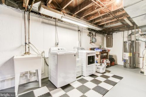 9512 Saybrook Ave, Silver Spring MD 20901-3034 exterior