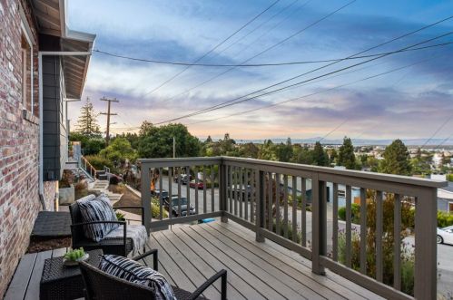 428 Sycamore St, San Carlos, CA 94070-2018