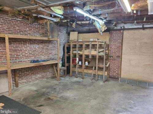 913 King St, Lancaster PA  17602-3223 exterior