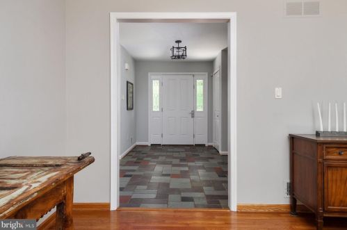 1331 Argyll Dr, Arnold MD  21012-2102 exterior