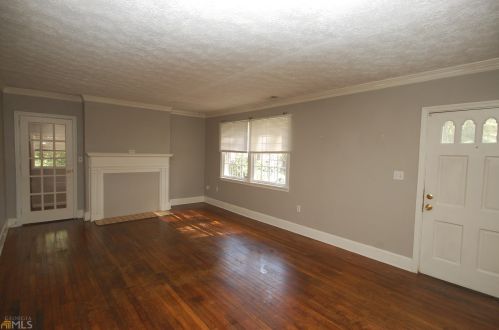 1753 Alvarado Ter, Atlanta GA  30310-2481 exterior
