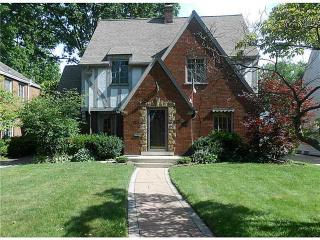 3054 Darlington Rd, Toledo, OH 43606-3123