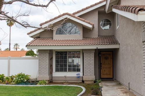 221 Jesse Way, Redlands, CA 92374-5580