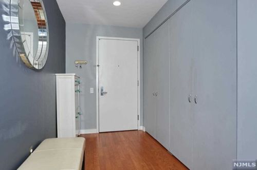 510 Hudson Park, Edgewater, NJ 07020-1496