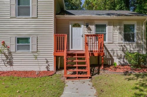 2395 Fairway Cir, Atlanta GA  30331-7152 exterior