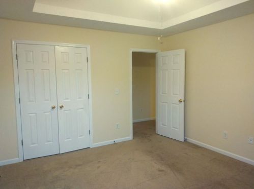 3414 Creekview Dr, Rex GA 30273-5039 exterior