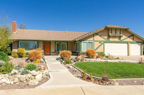 3055 Orange Ave, Rialto, CA 92377-8128