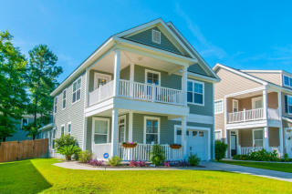 125 Diploma Dr, Ladson, SC 29456-5322