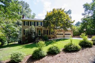 4905 Dan David Dr, Raleigh, NC 27606-9764