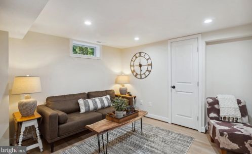 12215 Middle Rd, Silver Spring MD 20906-4639 exterior