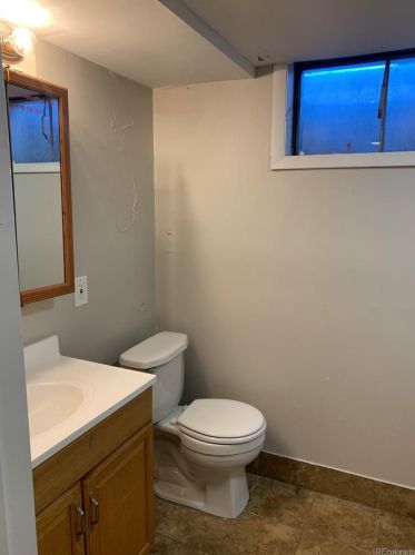 432 Potomac Cir, Aurora CO 80012-2437 exterior