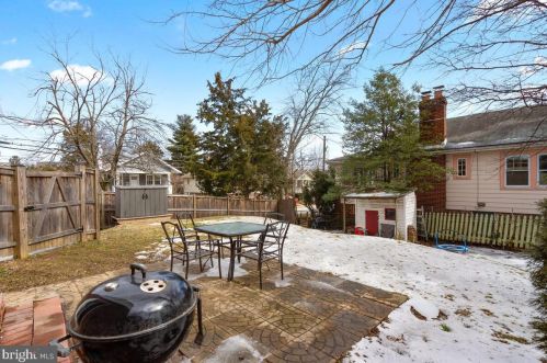 730 Gist Ave, Silver Spring MD 20910-4920 exterior