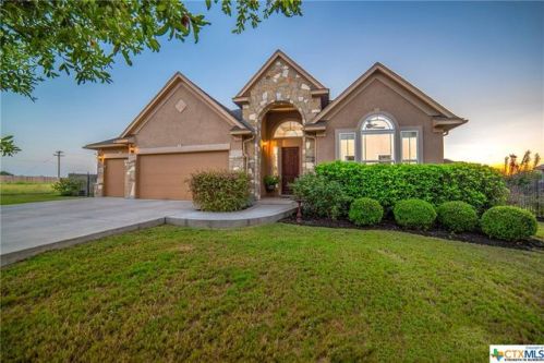 662 Laurel Oaks, Seguin TX  78155-5261 exterior