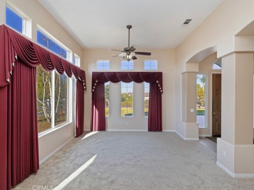 18477 Hollowtree Ln, Riverside CA  92504-9467 exterior