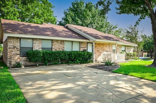 707 Stell Ave, Midlothian, TX 76063-2017