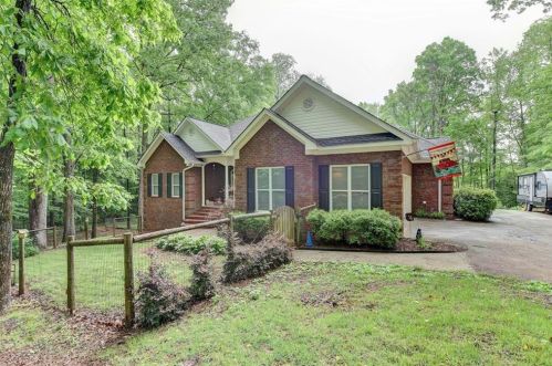 1150 Grapevine Trl, Monroe, GA 30656-4511