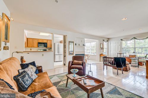 314 Brickhouse Rd, Princeton NJ  08540-7352 exterior