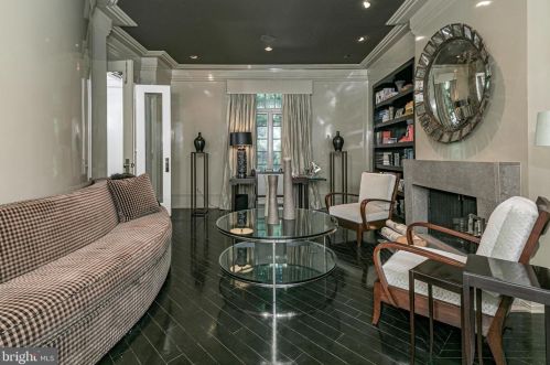 110 Brooks Bnd, Princeton NJ  08540-7545 exterior