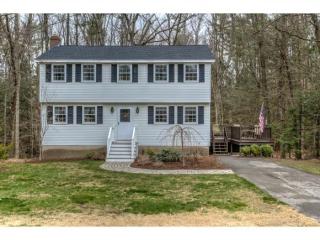 36 Sparhawk Dr, Londonderry, NH 03053-4062