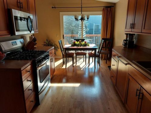 5986 Dellwood Ave, Saint Paul MN  55126-8454 exterior