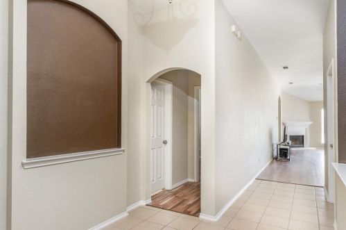 1821 Fairbanks Dr, Princeton TX 75407-2692 exterior