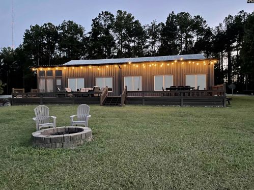 3531 Flint Hill Rd, Smallwood, SC 29130-7317