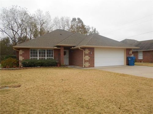 820 Tilghman Dr, Chandler, OK 74834-3447
