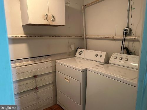 111 Winding Way, Trenton NJ 08620-2625 exterior