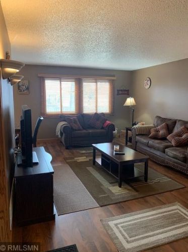 2132 Cliffhill Ln, Saint Paul MN  55122-2389 exterior
