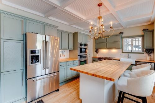 2209 2nd St, Saint Paul MN  55110-3204 exterior