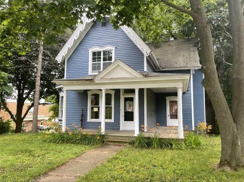 307 Mason St, Stratford, IL 61064-1416