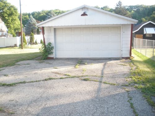 921 Magnolia St, Marseilles, IL 61341-1325