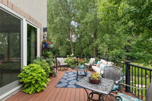 3315 Crestmoor Dr, Saint Paul MN  55125-5006 exterior